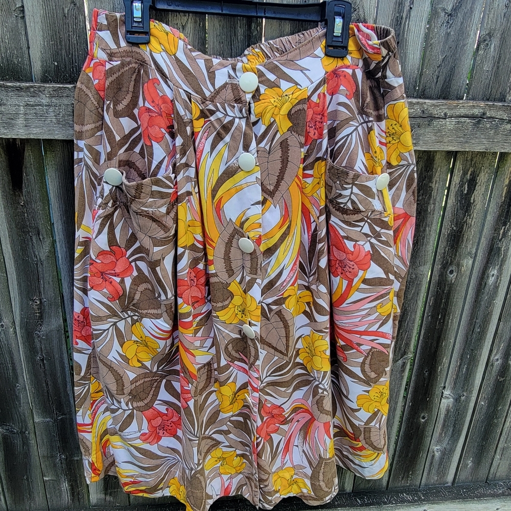 Vintage Floral Button-Up Skirt Retro Fairycore Medium / Large Boho 70's